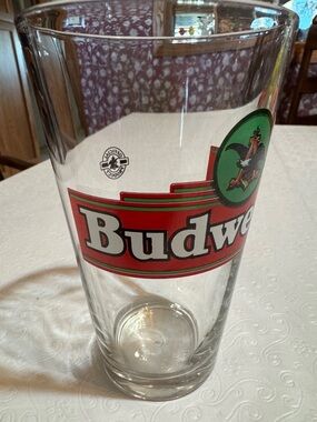 Budweiser Pint Glass